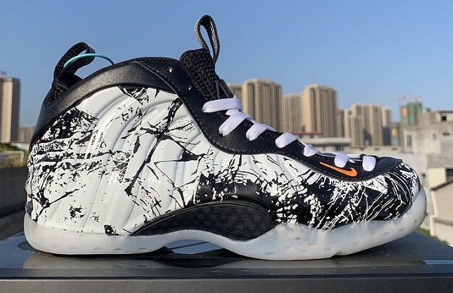 Nike Air Foamposite One 006